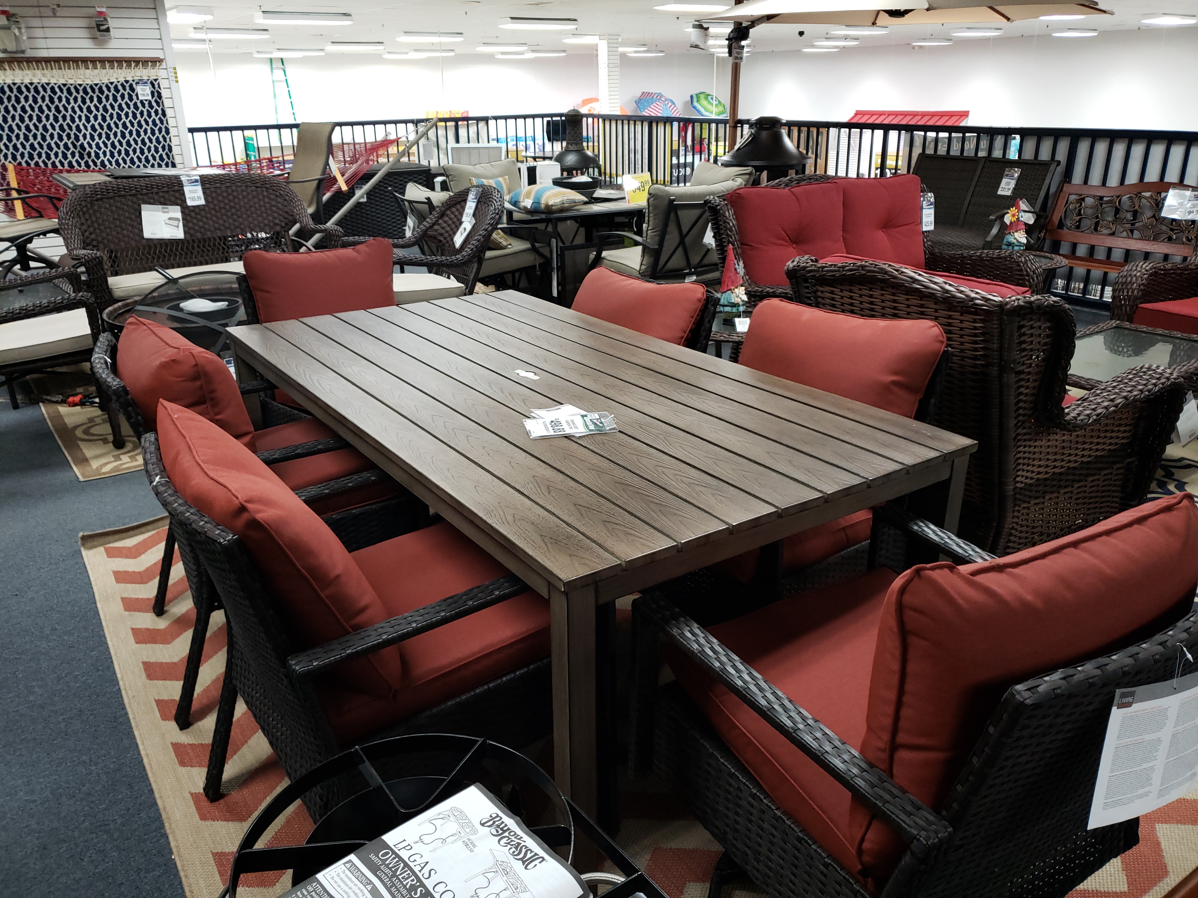 Ace Hardware Dining Set